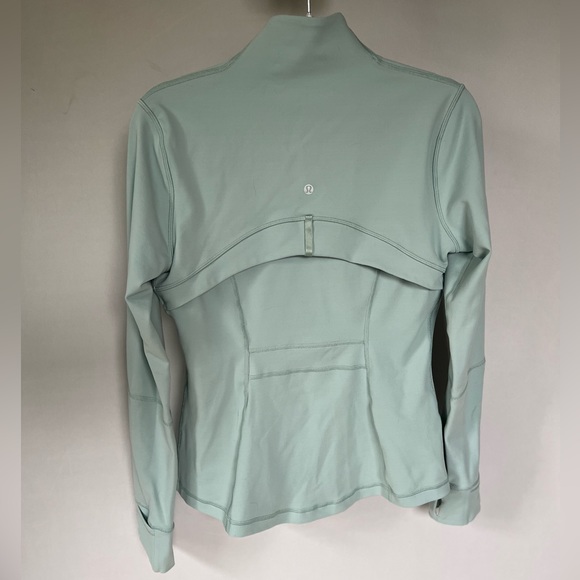 EUC Lululemon Define Jacket in Hazy Jade (size 10) - Picture 9 of 10